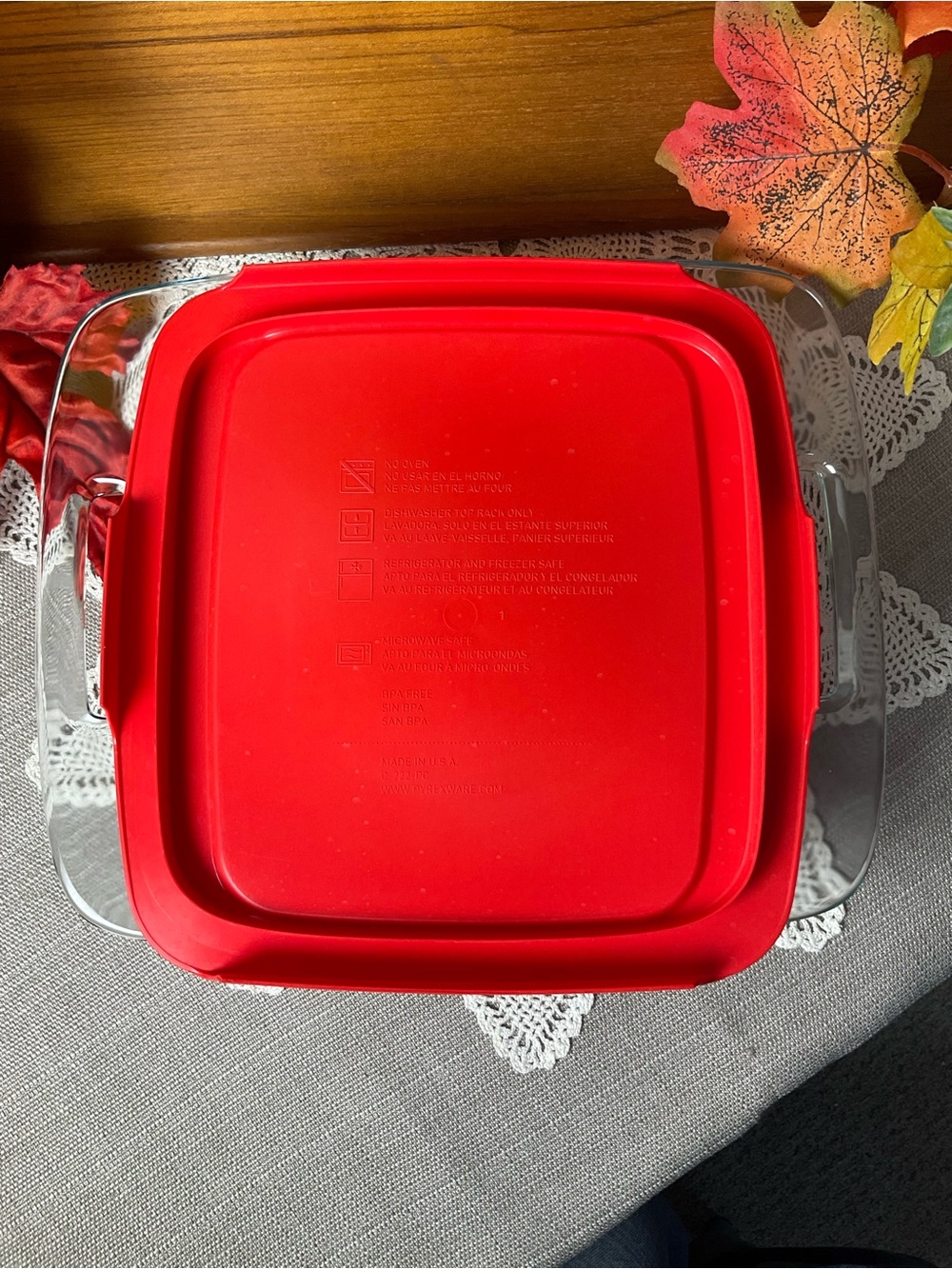 Pyrex Easy Grab 2 Qt 8x8 Glass Baking Dish With Red Lid - Picture 5 of 5